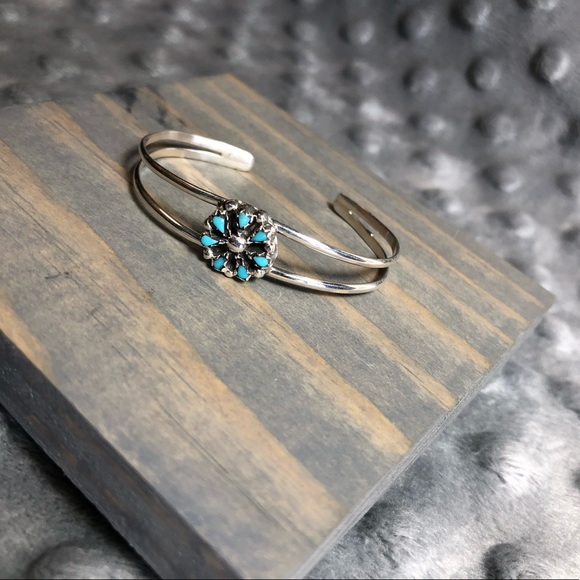 Native American Turquoise Infant Bracelet - Picture 3 of 8